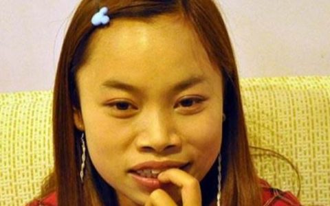 凤姐卖币要赠王思聪5亿，陈安之大吹区块链包笑点
