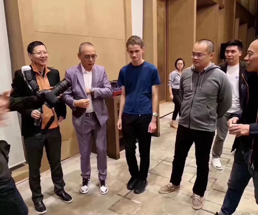 王兴也入场？隐藏在加密货币行业的圈外大佬们