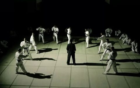 人民网：严打风暴下的数字货币交易所