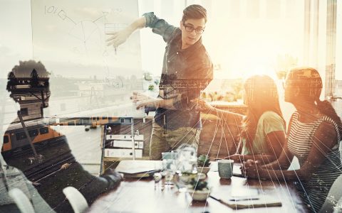 MakerDAO基金会拟在两年后解散，新社区治理框架透露哪些信息？