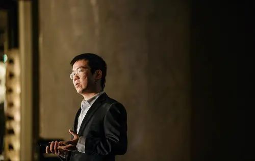 吴忌寒炮轰詹克团，比特大陆“权游”第二季上演
