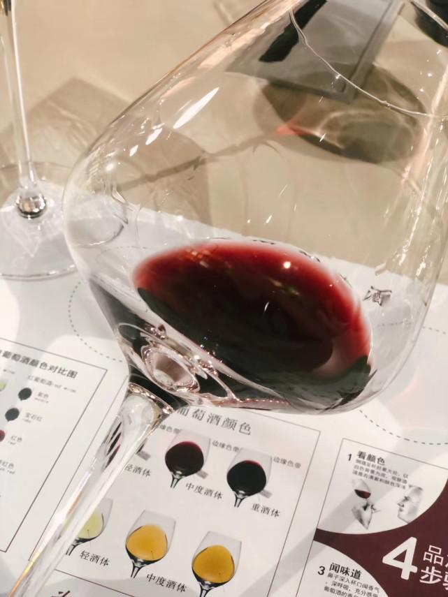 警惕这类传销骗局！号称走路、看视频就能月入百万 实际要不断发展下线