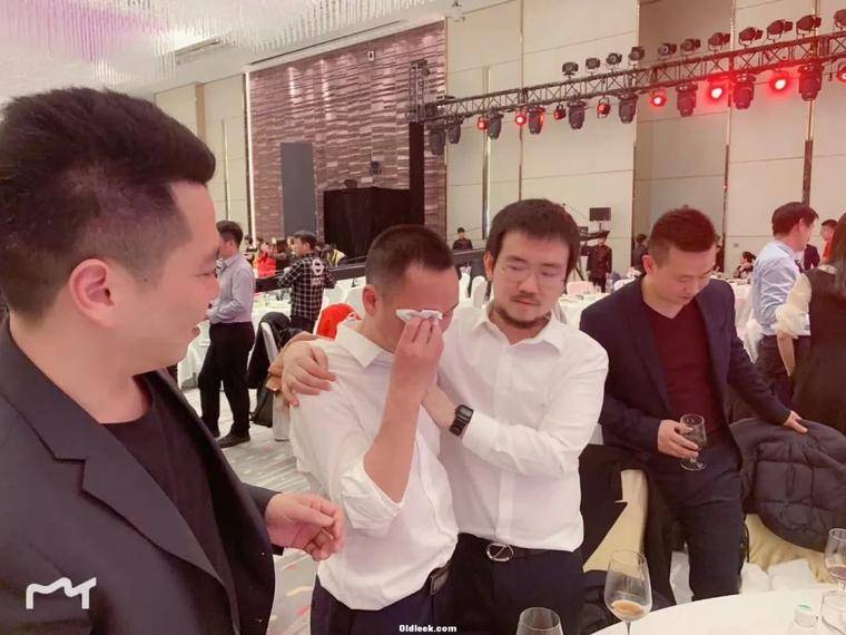 比特大陆之争终落幕，吴忌寒为爱和平退出？