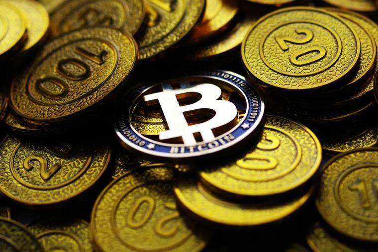 比特币暴涨亲历者讲述：500元入场，两小时成百万富翁