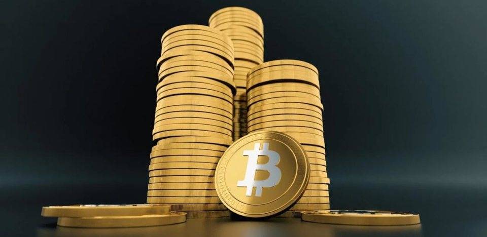 半年狂赚近 30 亿美元！首家购置 BTC 成为比特币巨鲸的上市公司